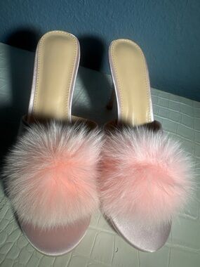 Pink Satin Fur Pom Pom Rhinestone Heel Mules Size 9.5 Romantic